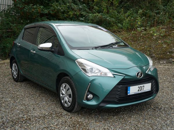 Toyota Vitz Hatchback, Petrol, 2017, Green
