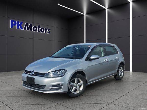 Volkswagen Golf Hatchback, Petrol, 2017, Silver