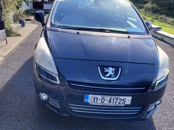 Peugeot 5008 MPV, Diesel, 2011, Black