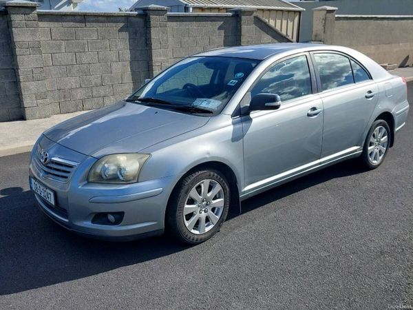 Toyota Avensis Hatchback, Petrol, 2008, Grey