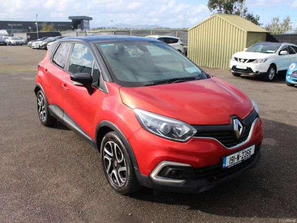 Renault Captur Hatchback, Diesel, 2019, Red