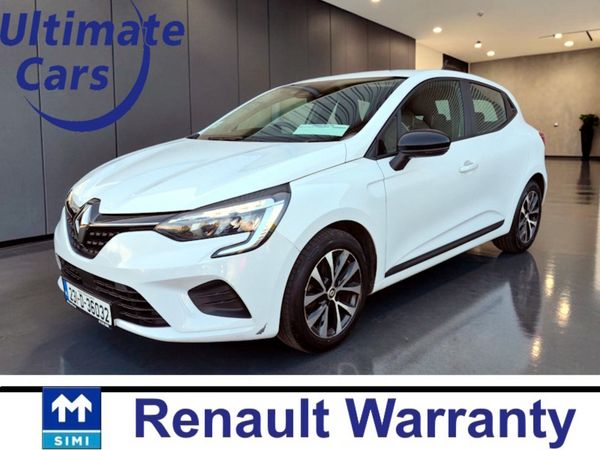 Renault Clio Hatchback, Petrol, 2023, White