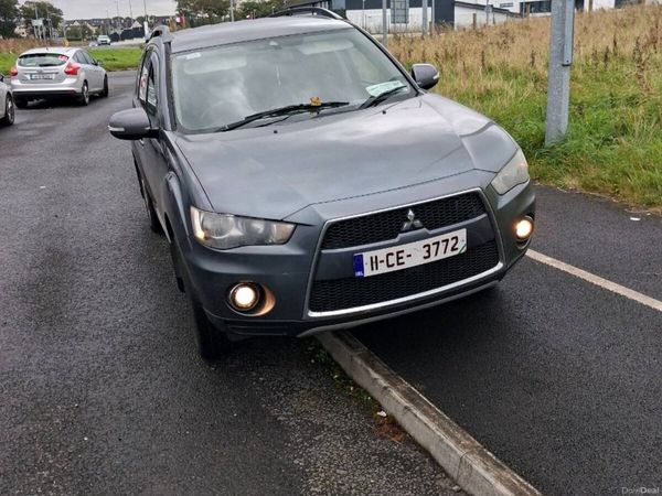 Mitsubishi Outlander SUV, Diesel, 2011, Grey