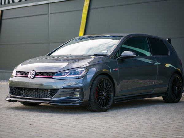 Volkswagen Golf Hatchback, Petrol, 2020, Grey