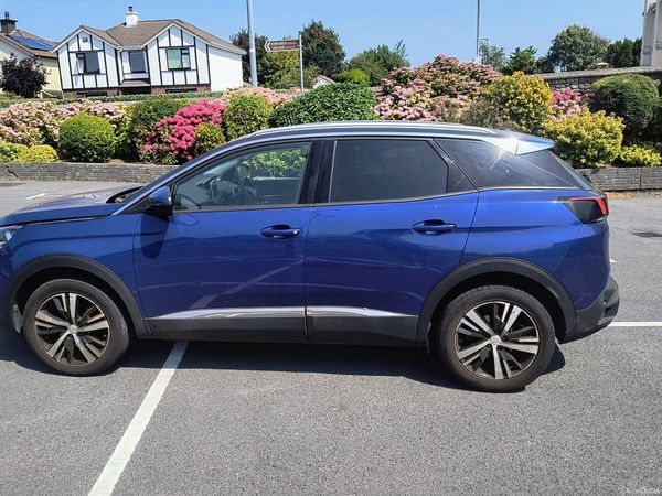 Peugeot 3008 MPV, Petrol, 2019, Blue