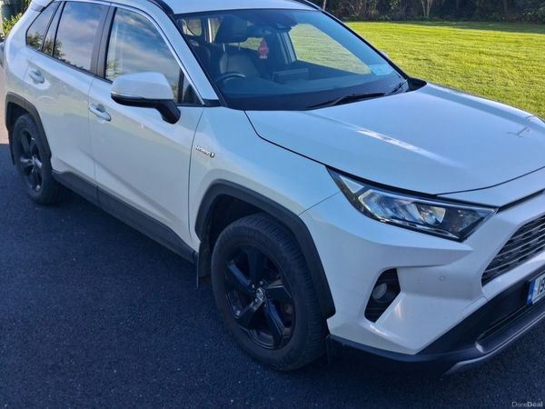 Toyota RAV4 SUV, Petrol Hybrid, 2019, White