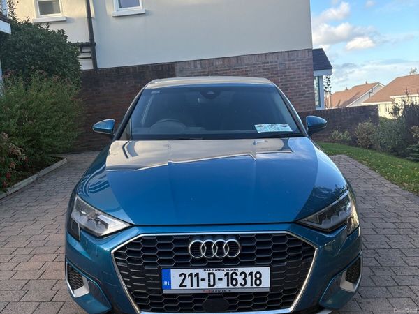 Audi A3 Hatchback, Petrol Plug-in Hybrid, 2021, Blue