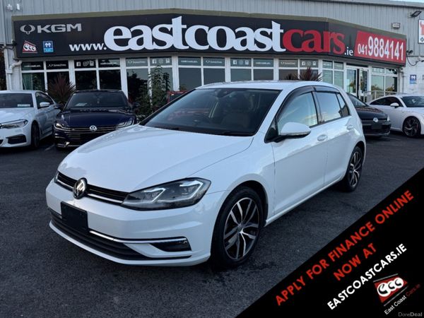 Volkswagen Golf Hatchback, Petrol, 2019, White