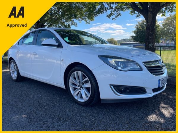 Opel Insignia Saloon, Diesel, 2016, White