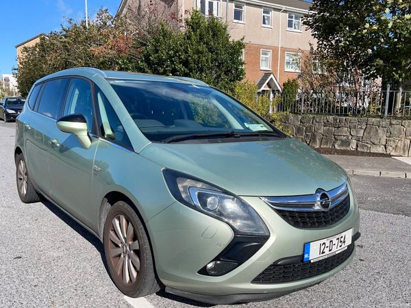 Opel Zafira MPV, Diesel, 2012, Green