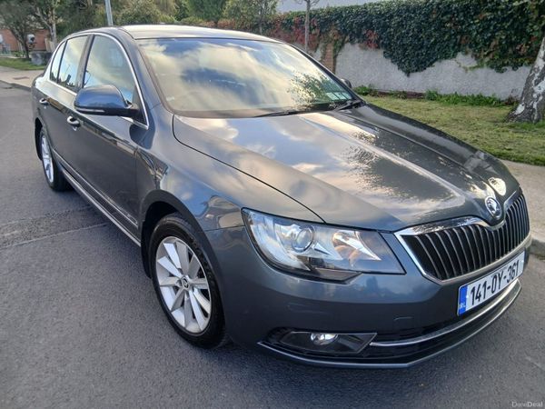 Skoda Superb Saloon, Diesel, 2014, Grey