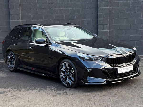 BMW 5-Series Estate, Petrol Plug-in Hybrid, 2026, Black