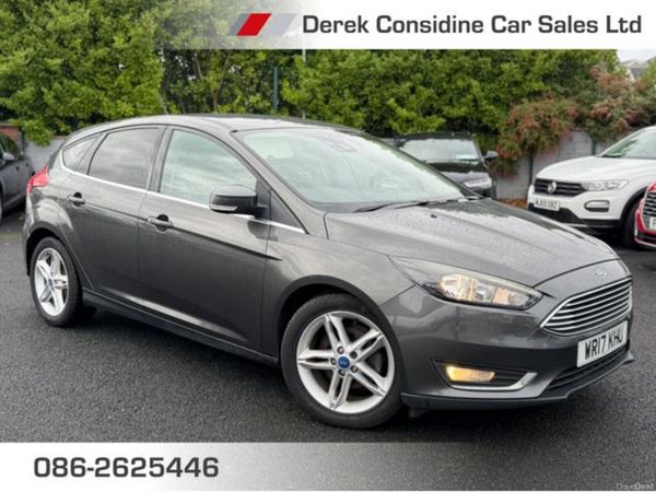 Ford Focus Hatchback, Diesel, 2017, Grey