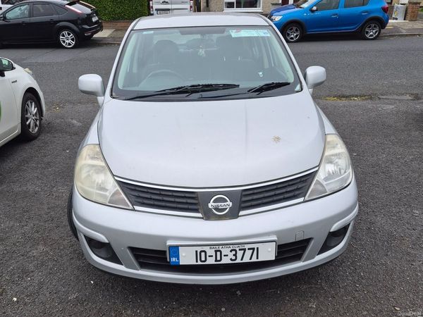 Nissan Tiida Saloon, Diesel, 2010, Silver