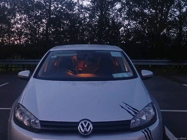 Volkswagen Golf Hatchback, Diesel, 2010, Silver