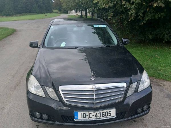 Mercedes-Benz E-Class Saloon, Diesel, 2010, Black