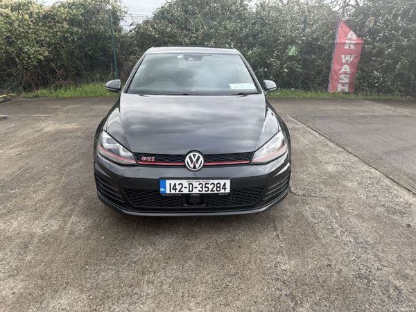 Volkswagen Golf Hatchback, Petrol, 2014, Grey