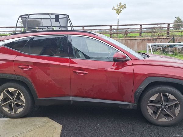 Hyundai Tucson SUV, Diesel, 2025, Red