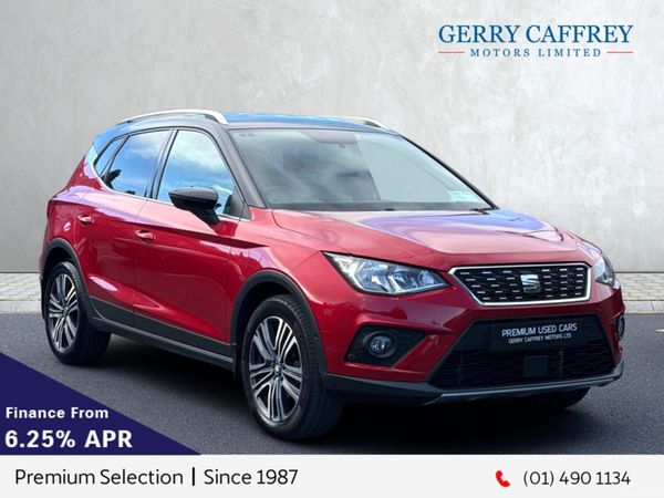 SEAT Arona Hatchback, Petrol, 2020, Red