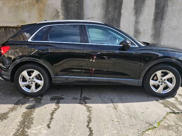 Audi Q3 SUV, Petrol, 2020, Black