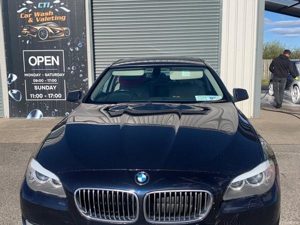 BMW 5-Series Saloon, Diesel, 2011, Blue