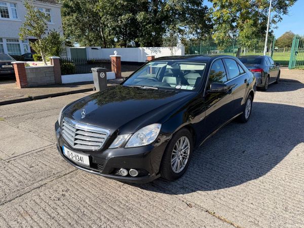 Mercedes-Benz E-Class Saloon, Diesel, 2010, Black