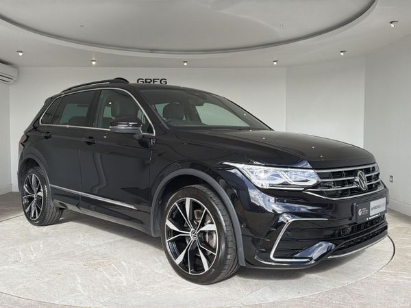 Volkswagen Tiguan SUV, Petrol Hybrid, 2023, Black