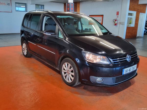 Volkswagen Touran MPV, Diesel, 2014, Black