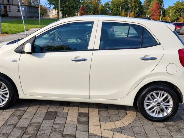 Kia Picanto Hatchback, Petrol, 2024, Yellow