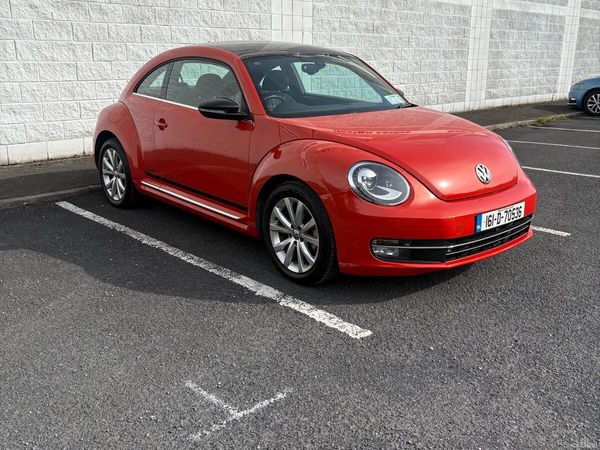 Volkswagen Beetle Hatchback, Petrol, 2016, Orange