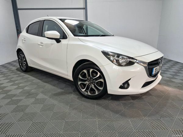 Mazda Mazda2 Hatchback, Petrol, 2015, White