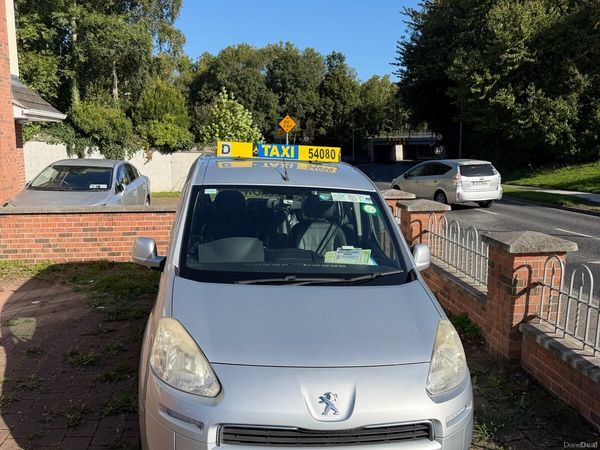 Peugeot Partner Tepee MPV, Diesel, 2014, Silver