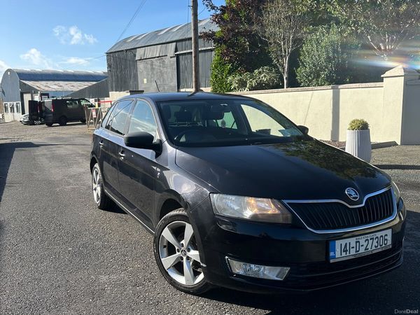 Skoda Rapid Hatchback, Petrol, 2014, Black