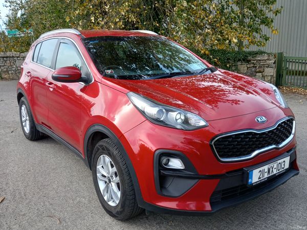 Kia Sportage SUV, Diesel Hybrid, 2021, Red