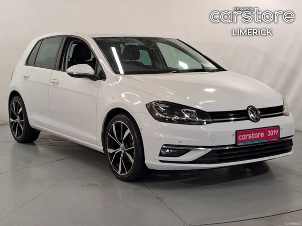 Volkswagen Golf Hatchback, Petrol, 2019, White