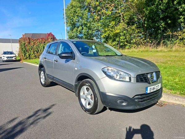 Nissan Qashqai Hatchback, Diesel, 2010, Silver