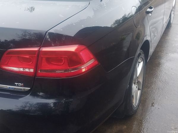 Volkswagen Passat Saloon, Diesel, 2012, Black
