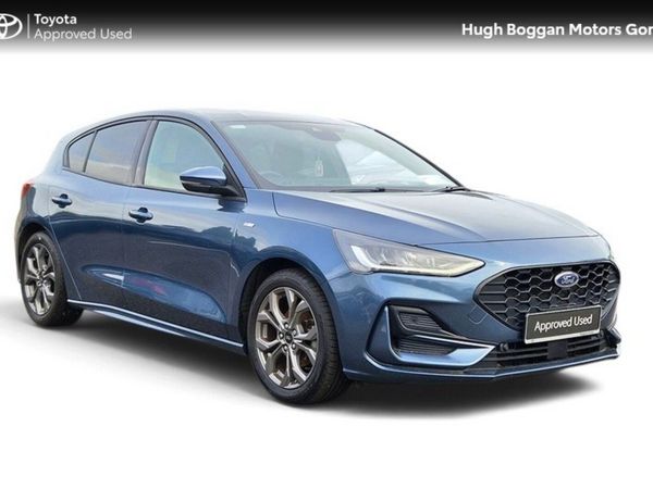 Ford Focus Hatchback, Petrol, 2022, Blue