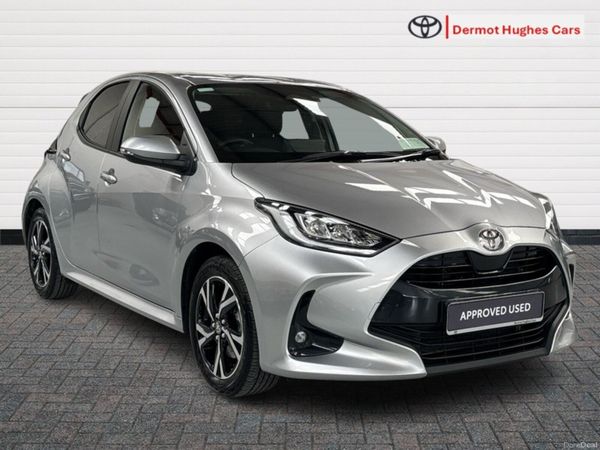 Toyota Yaris Hatchback, Petrol Hybrid, 2026, Grey