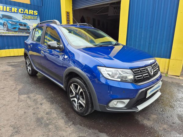 Dacia Sandero Stepway SUV, Petrol, 2020, Blue