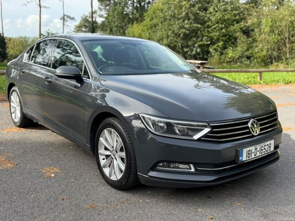 Volkswagen Passat Saloon, Diesel, 2018, Grey
