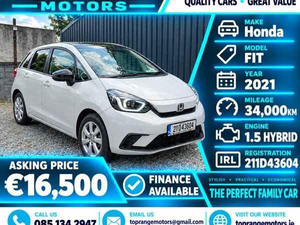 Honda Fit Hatchback, Petrol Hybrid, 2021, White