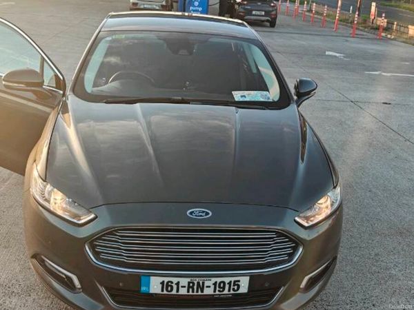 Ford Mondeo Hatchback, Diesel, 2016, Grey