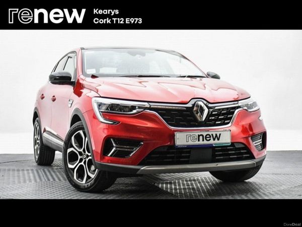Renault Arkana SUV, Petrol, 2023, Red