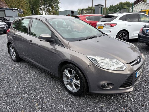 Ford Focus Hatchback, Diesel, 2014, Brown