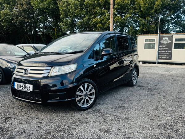 Honda Freed MPV, Petrol, 2011, Black