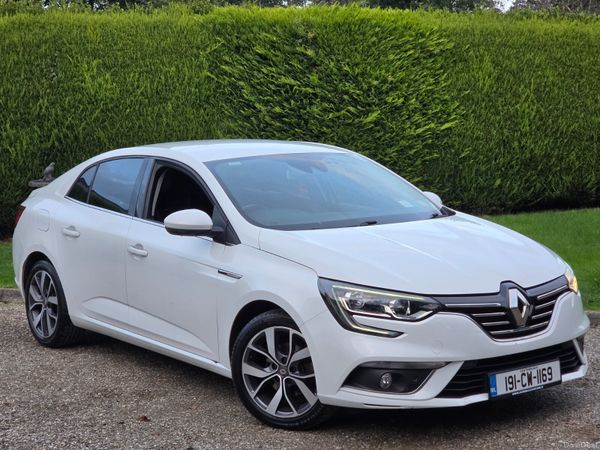 Renault Megane Saloon, Diesel, 2019, White
