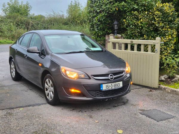 Opel Astra Saloon, Diesel, 2015, Grey
