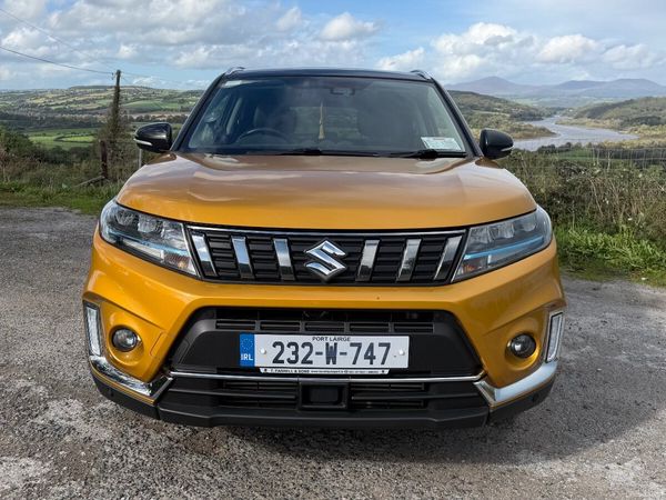 Suzuki Vitara SUV, Petrol, 2023, Yellow