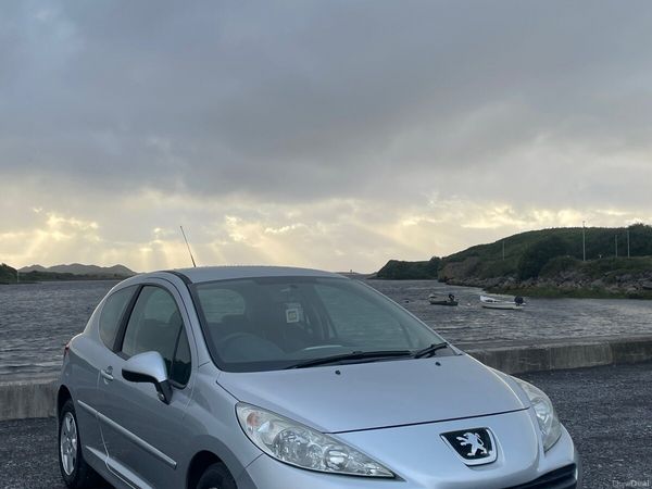 Peugeot 207 Hatchback, Diesel, 2012, Silver